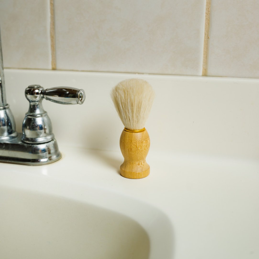 sustainable, zero waste, earth-friendly, plastic-free Natural Bristle Shave Brush | Men's Shaving - Bamboo Switch