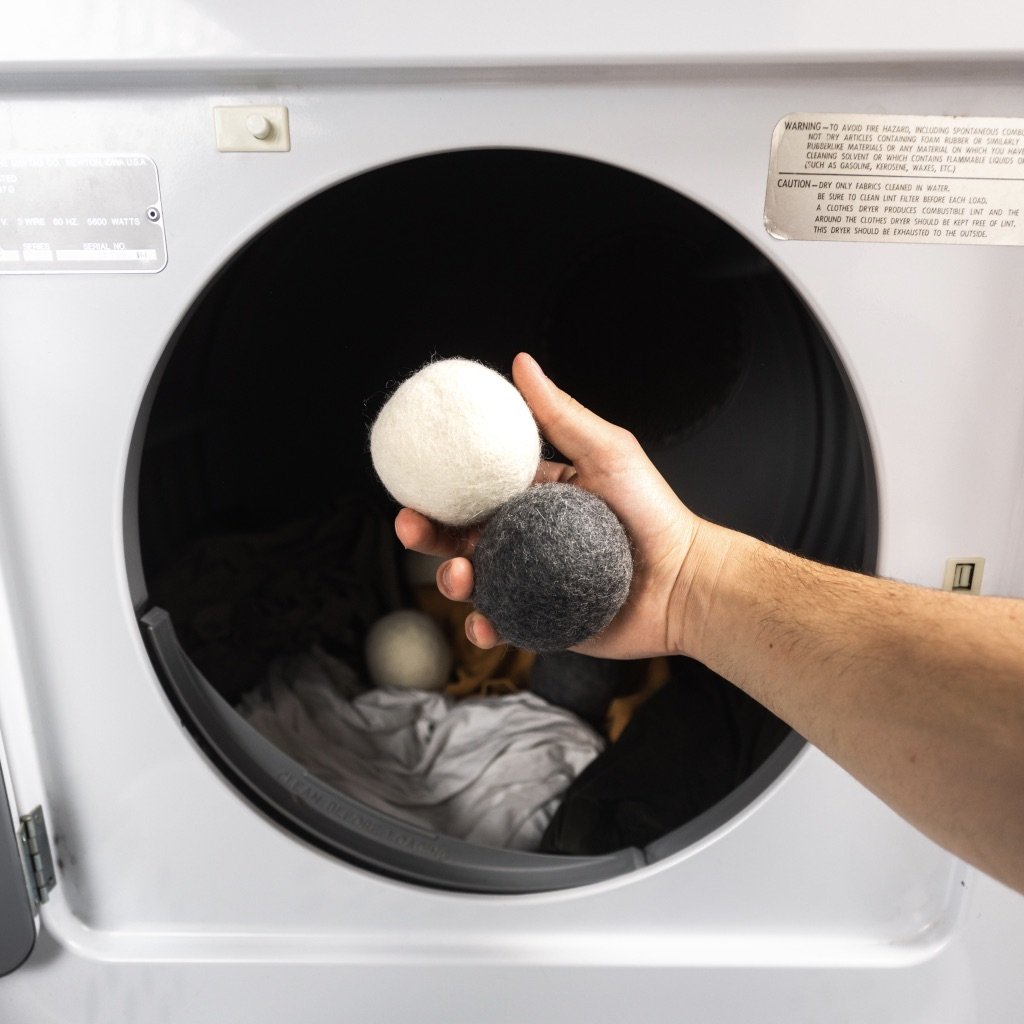 sustainable, zero waste, earth-friendly, plastic-free Set of 6 Organic Wool Dryer Balls - Bamboo Switch