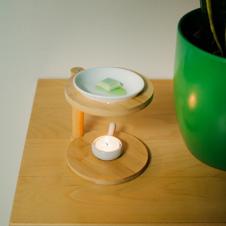 sustainable, zero waste, earth-friendly, plastic-free Wax Melt Burner | Modern Rod - Bamboo Switch